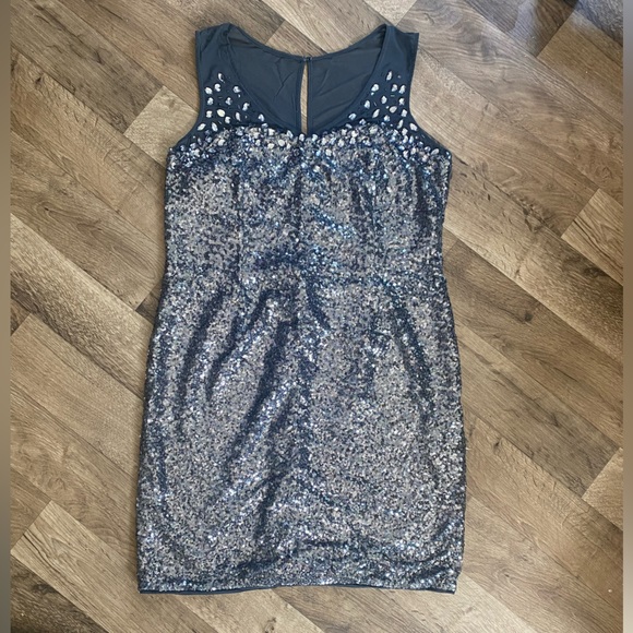 Beautiful classy formal sequin dress dark grey with rhinestones fully lined - Picture 6 of 14